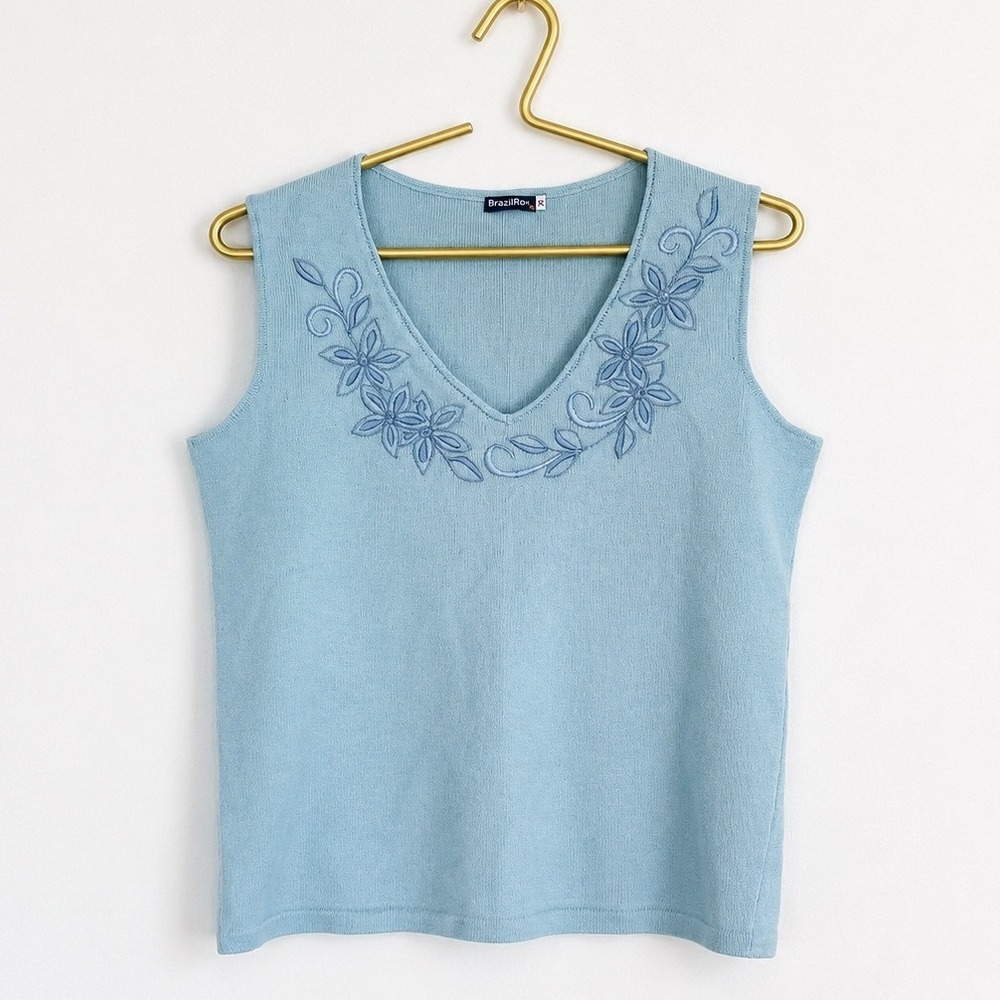 BrazilRoxx XL Blue Floral Embroidered Knit Tank Top Preppy Boho V Neck